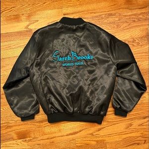 Vintage GARTH BROOKS WORLD TOUR Taylor Men’s size XL Bomber Jacket SWEET FIND!!